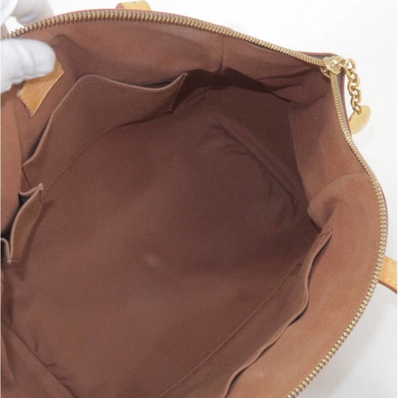 Authentic💕 Louis Vuitton hand bag💕 - Picture 6 of 7